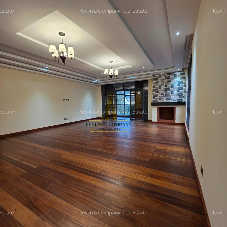 7 Bed Villa with En Suite in Nyari - 19