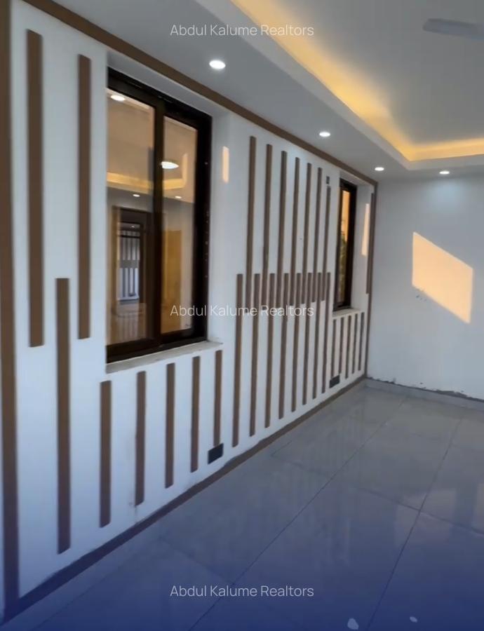 4 Bed Villa with En Suite at Mtwapa - 2