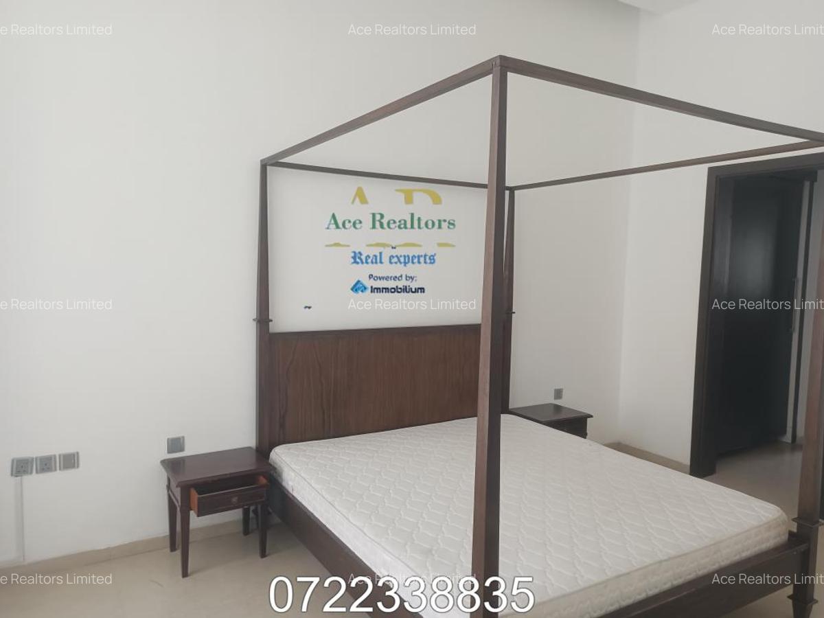 4 Bed Townhouse with En Suite at Spring Valley - 6