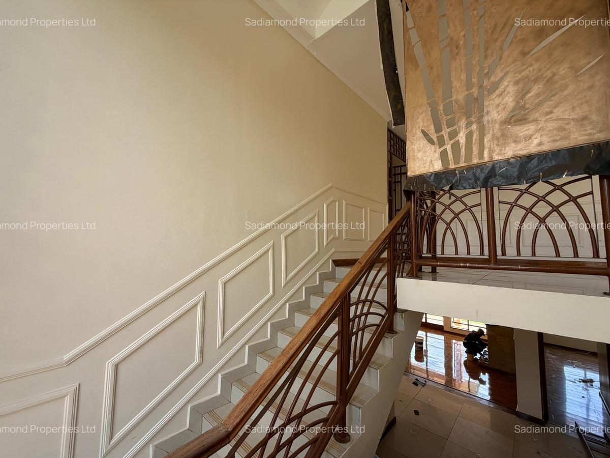4 Bed Villa with En Suite in Kiambu Road - 5