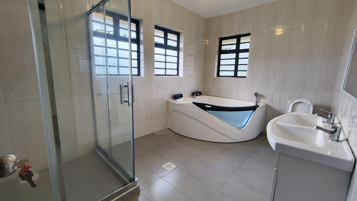 5 Bed House with En Suite in Kiambu Road - 14