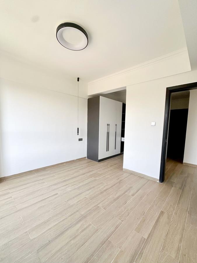 4 Bed Apartment with En Suite in Westlands Area - 16