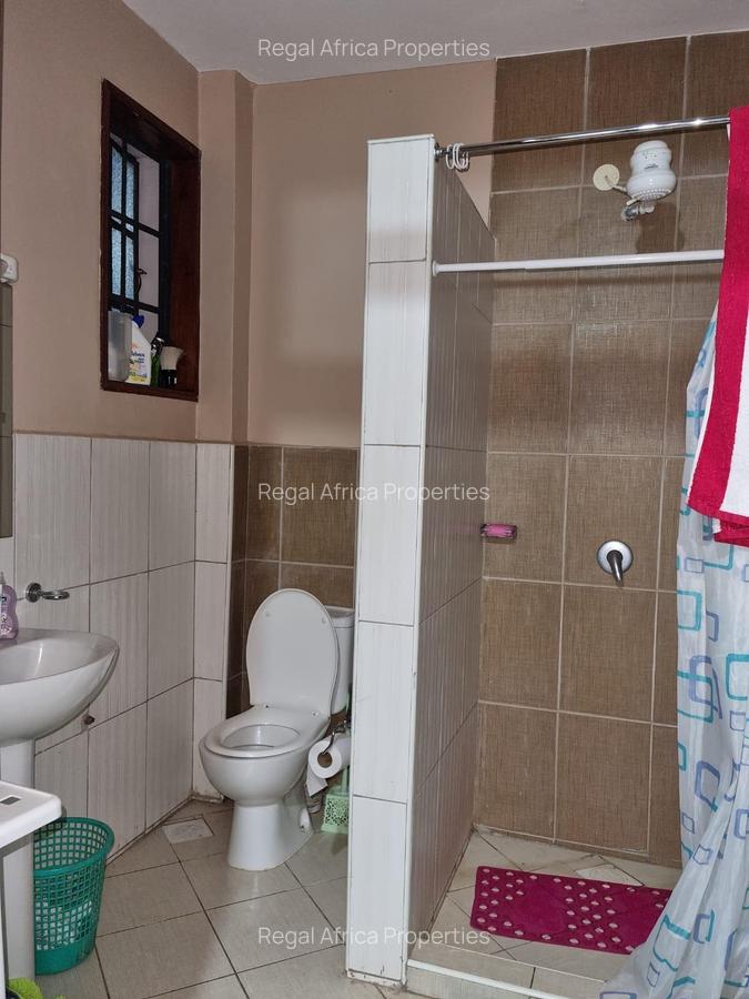 4 Bed House with En Suite in Karen - 11