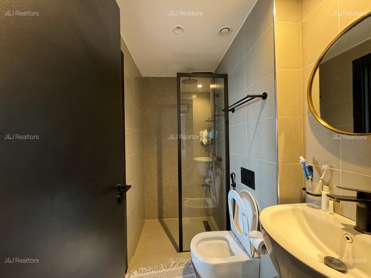 2 Bed Apartment with En Suite in Westlands Area - 10