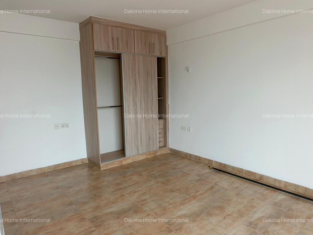 4 Bed Apartment with En Suite in Spring Valley - 9