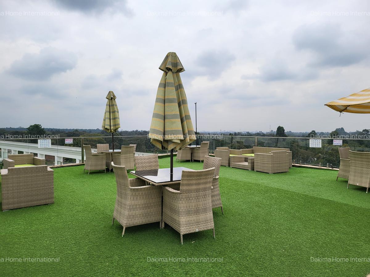 4 Bed Apartment with En Suite in Parklands - 1