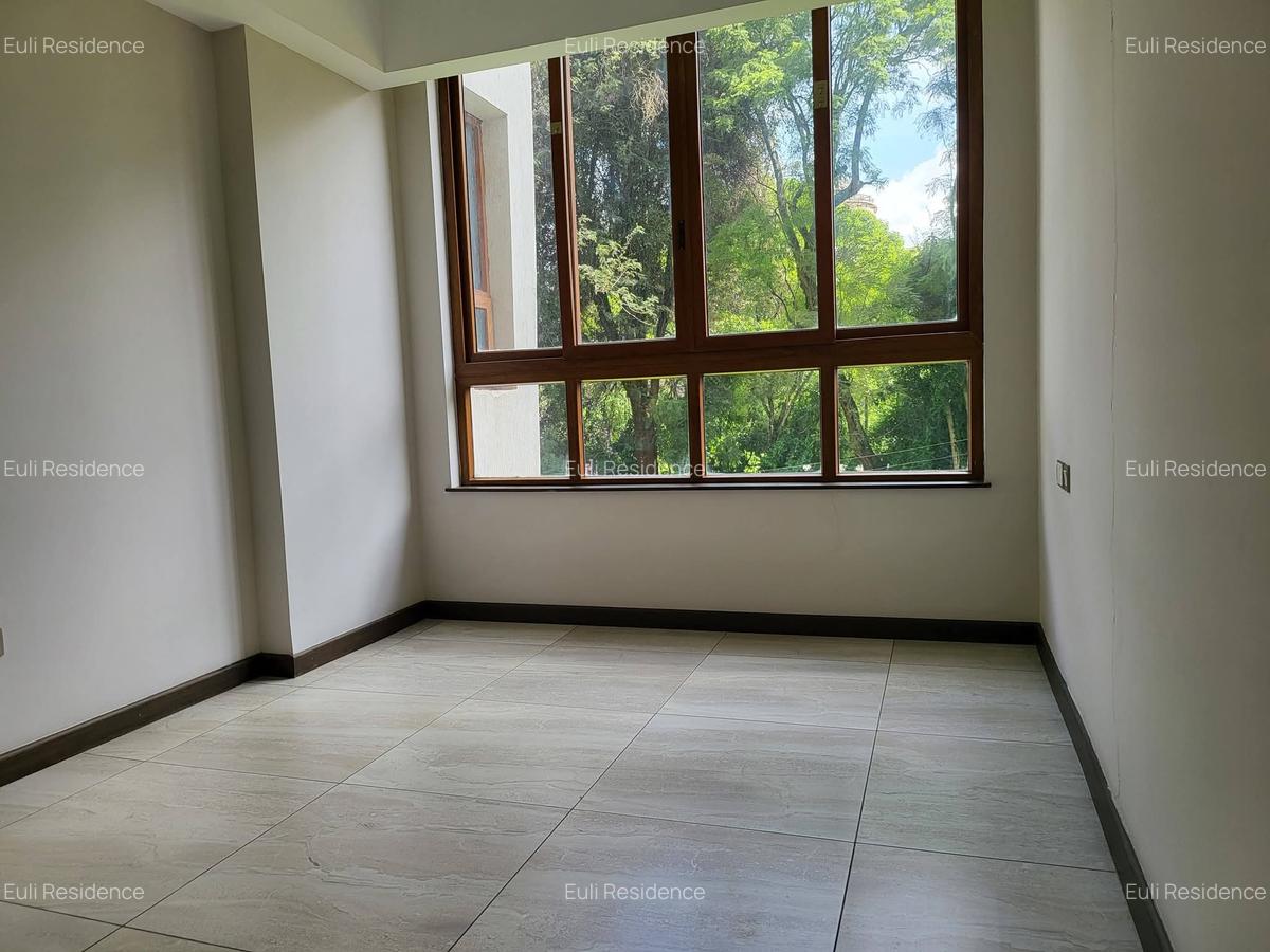 3 Bed Apartment with En Suite at General Mathenge - 8