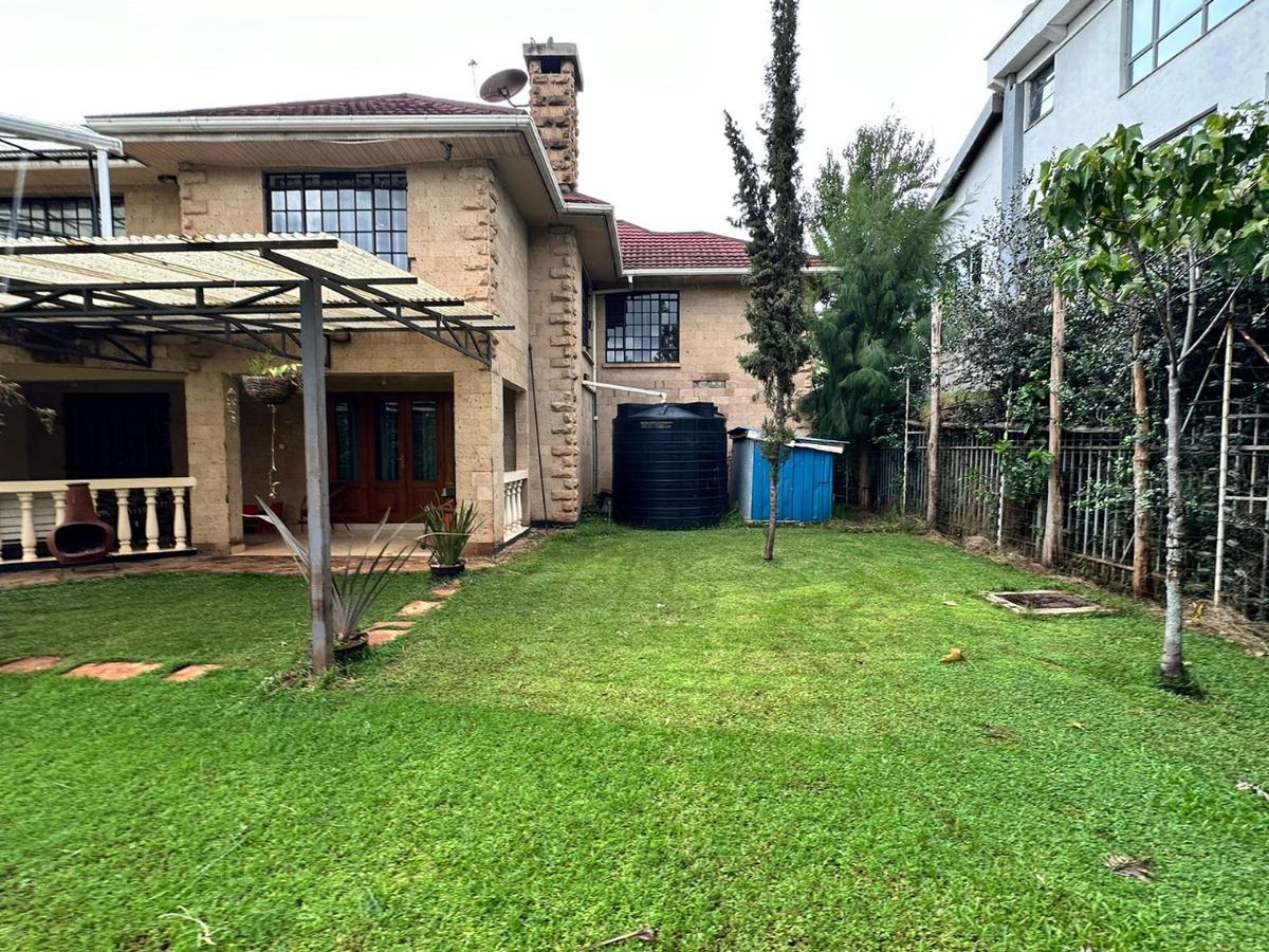 4 Bed Townhouse with En Suite at Karen - 7