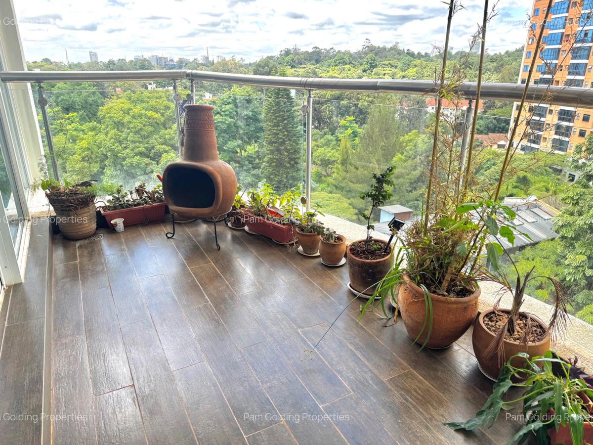 Furnished 3 Bed Apartment with En Suite in Riverside - 3