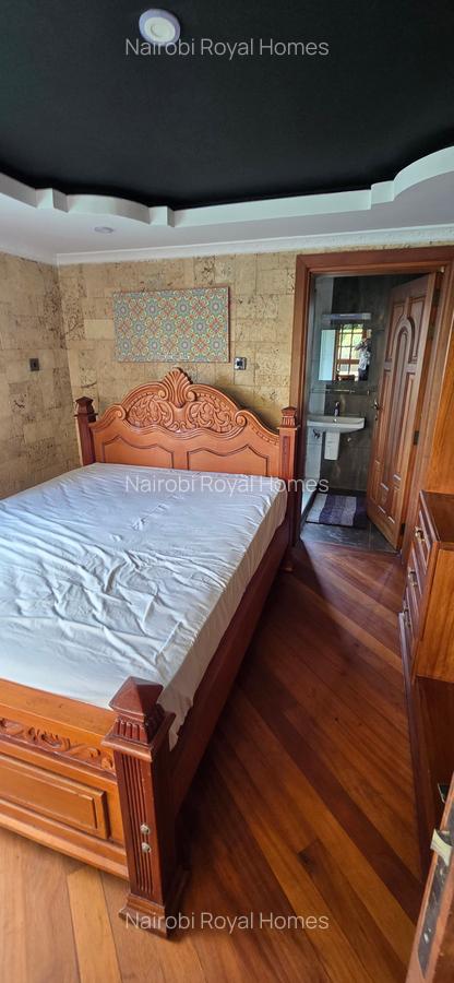 3 Bed Townhouse with En Suite at Nyari Close - 17