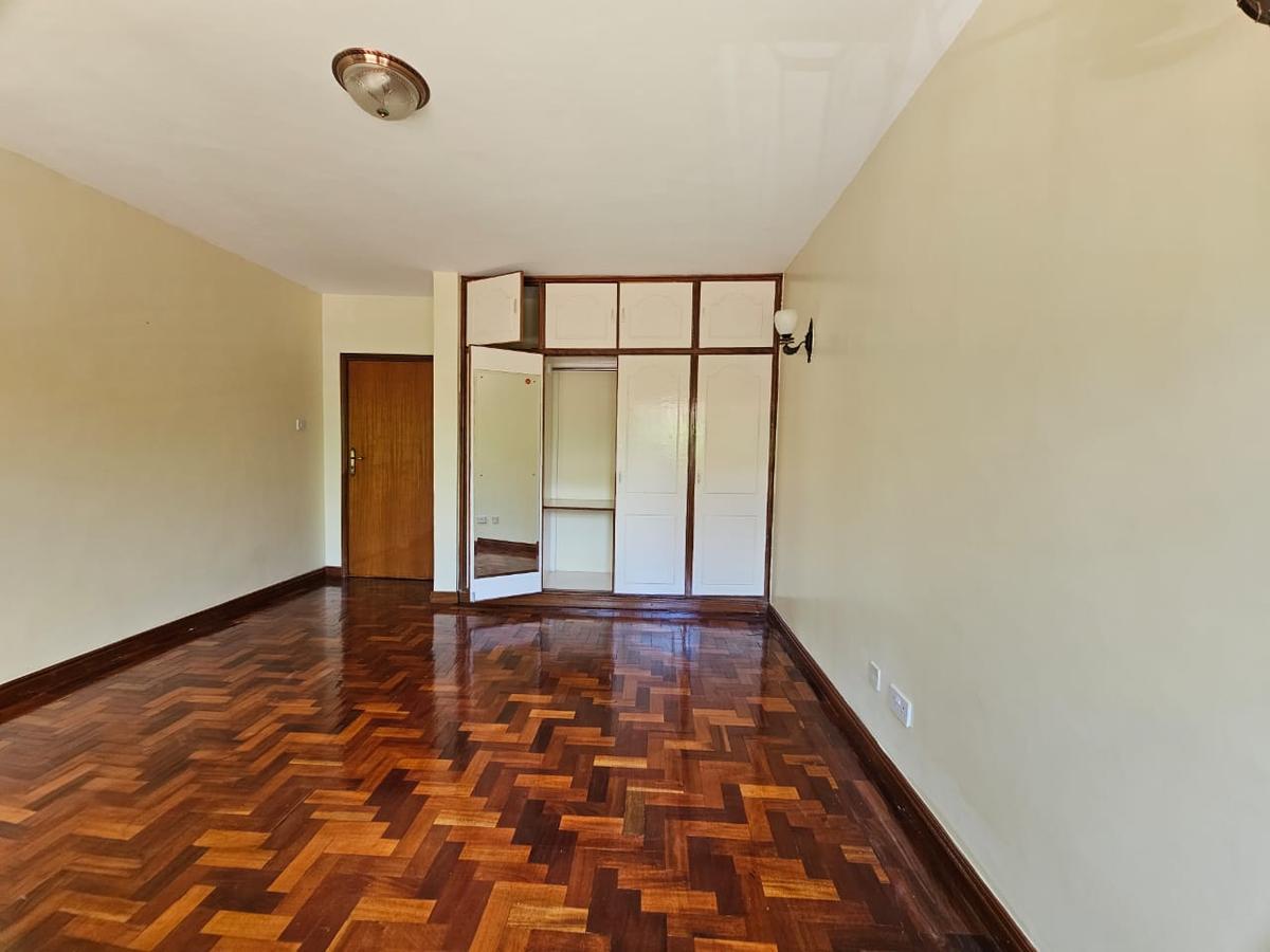 4 Bed House with En Suite in Kitisuru - 7