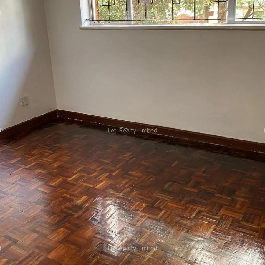 3 Bed Townhouse with En Suite in Kilimani - 11