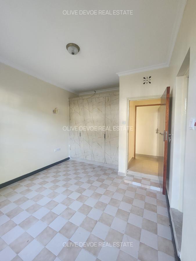 4 Bed House with En Suite in Karen - 11