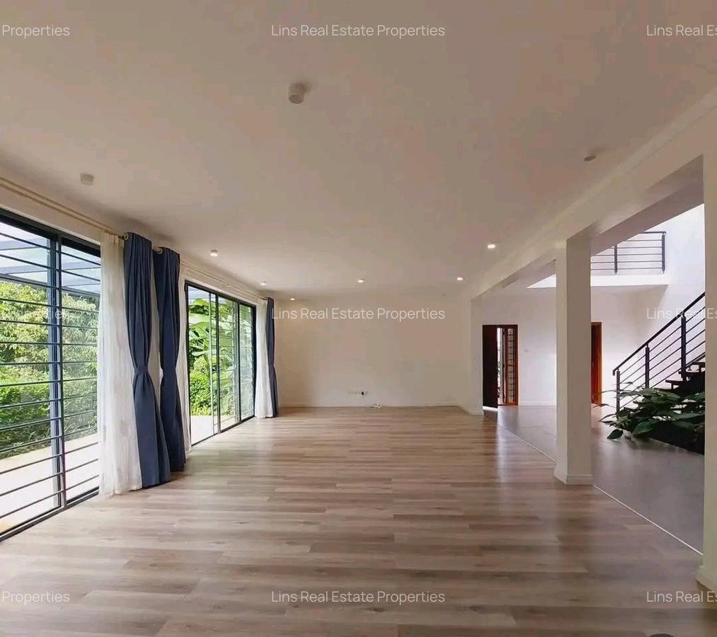 4 Bed Townhouse with En Suite in Runda - 12