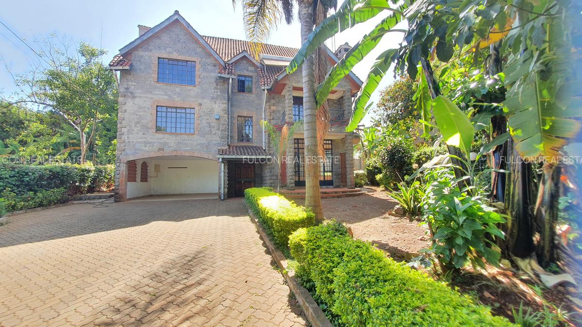 5 Bed Villa with En Suite in Lavington - 4