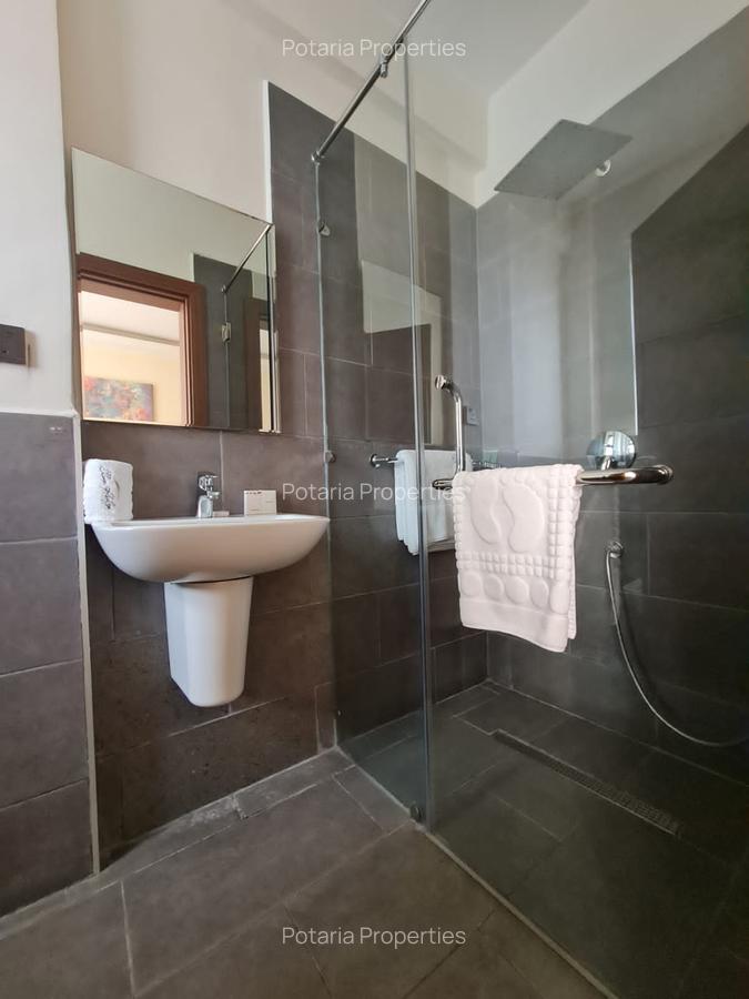 Serviced 2 Bed Apartment with En Suite in Spring Valley - 11