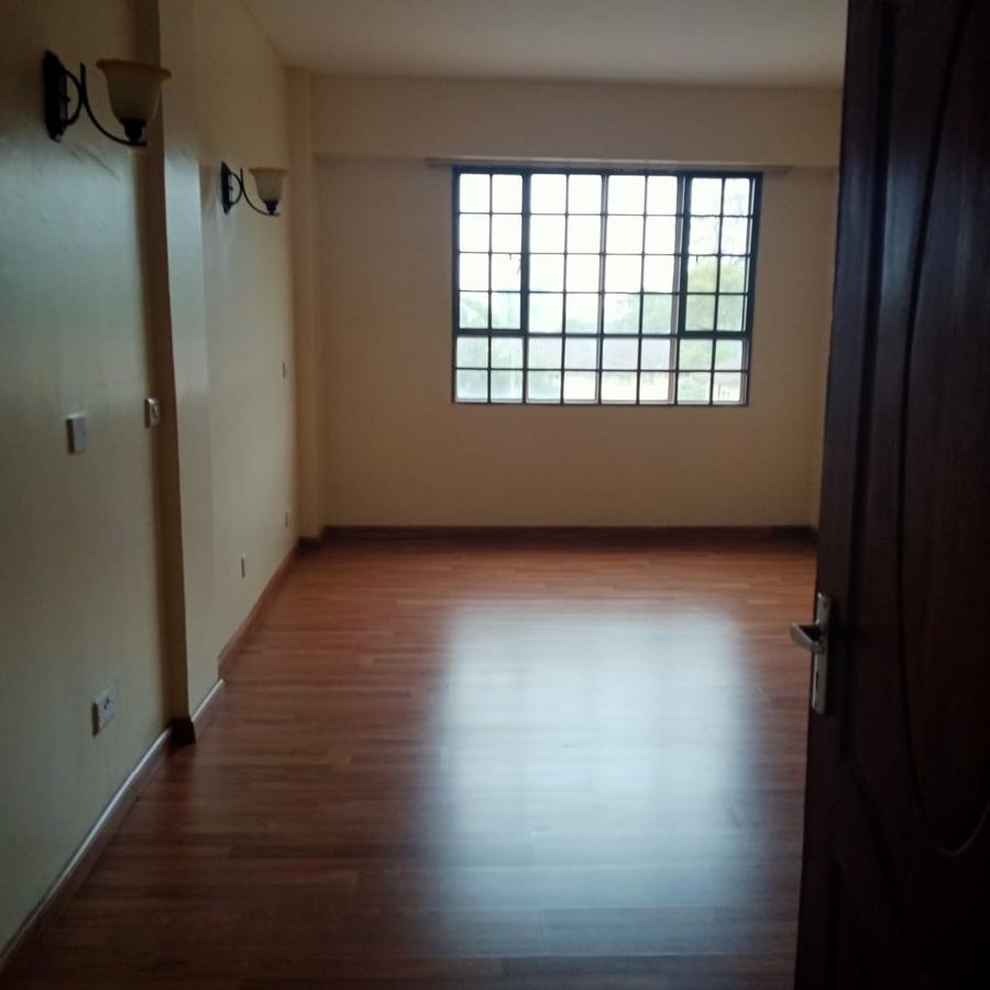 2 Bed Apartment with En Suite in Kilimani - 4