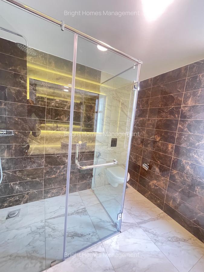 3 Bed Apartment with En Suite in Westlands Area - 12