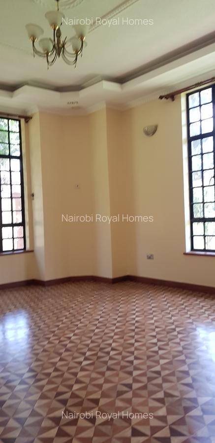 5 Bed House with En Suite at Runda Road - 14