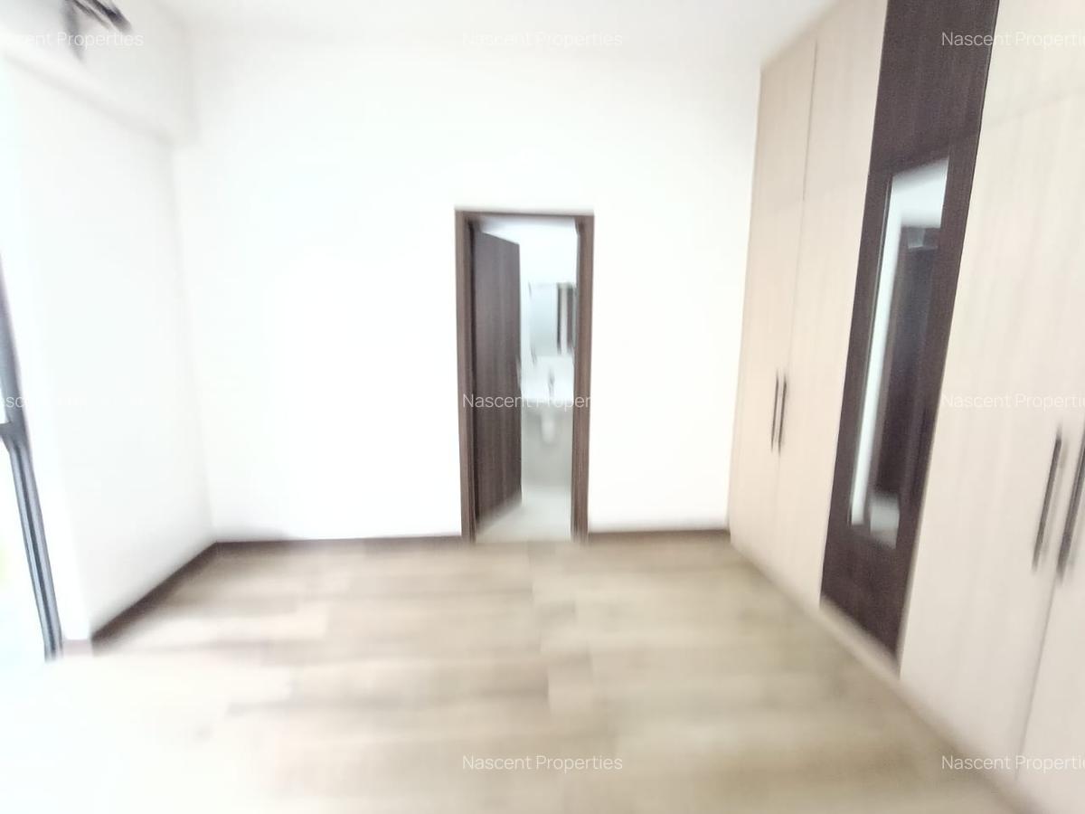 2 Bed Apartment with En Suite in Kilimani - 4