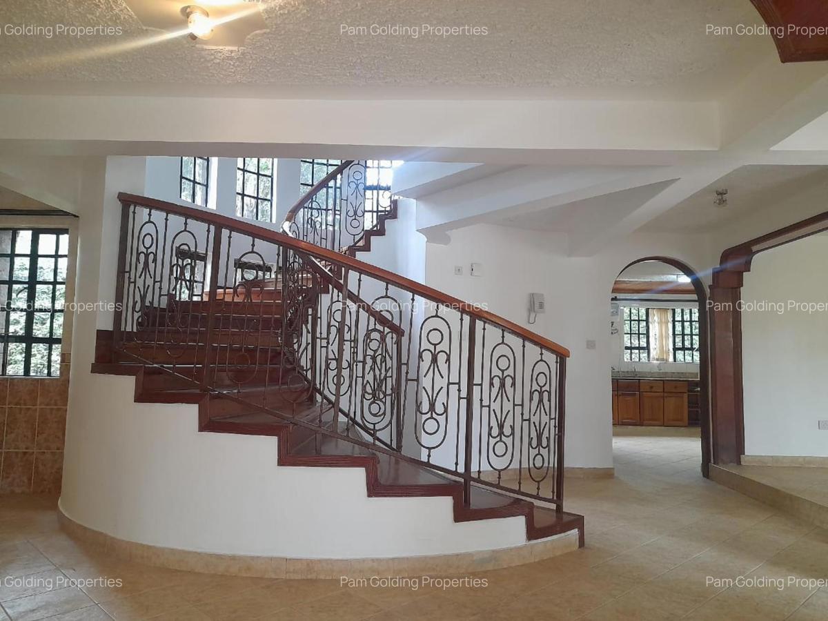 4 Bed House with En Suite in Karen - 6