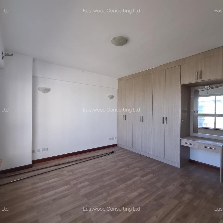 4 Bed Apartment with En Suite at General Mathenge - 12