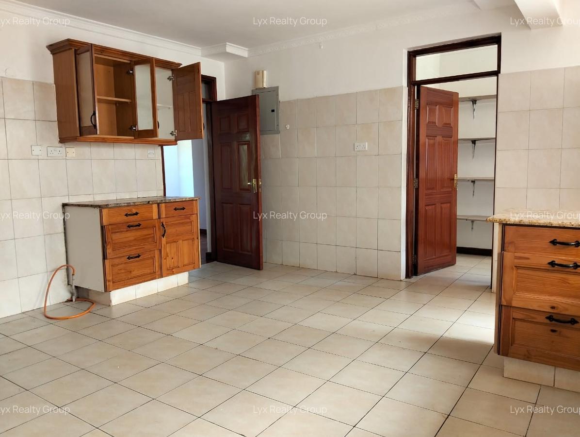 5 Bed Villa with En Suite in Karen - 8