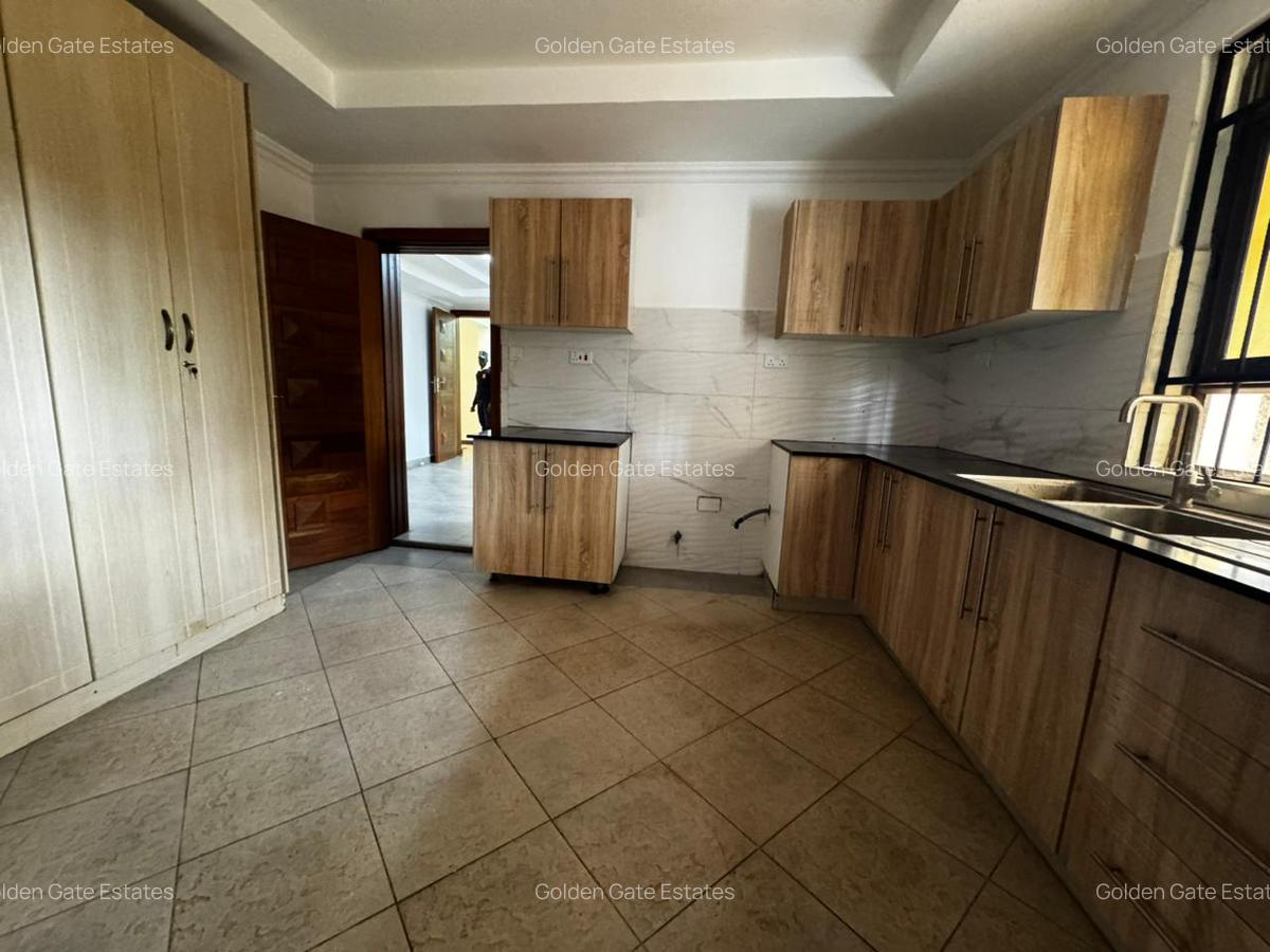 6 Bed Villa with En Suite in Karen - 14