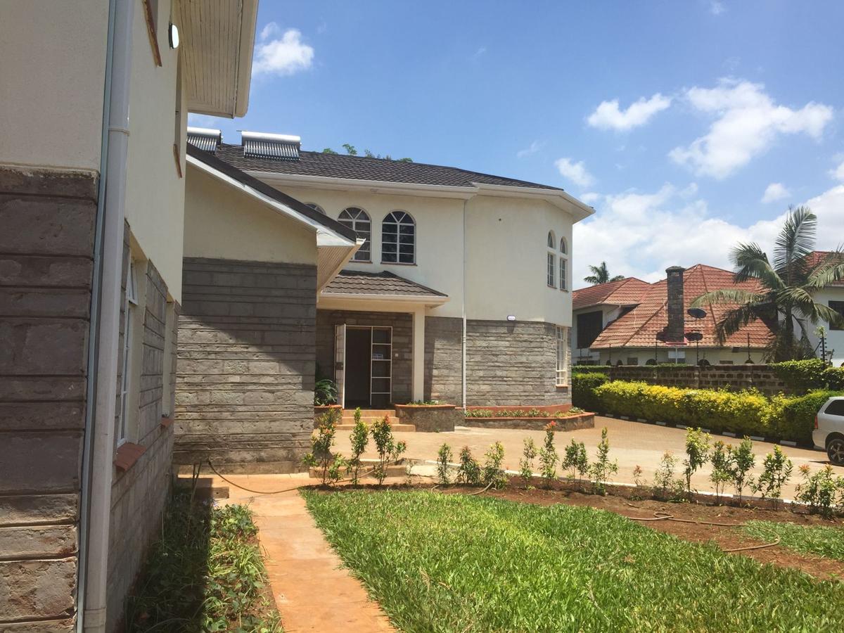 4 Bed House with En Suite at Runda - 3