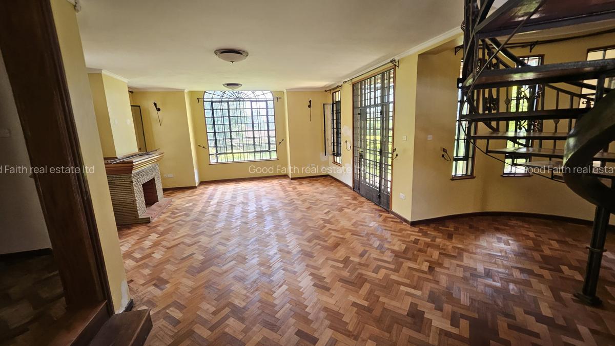 5 Bed House with En Suite in Runda - 6