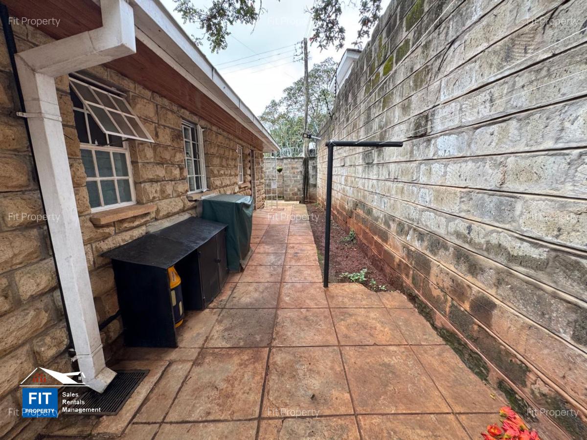 1 Bed House with Garden in Runda - 12