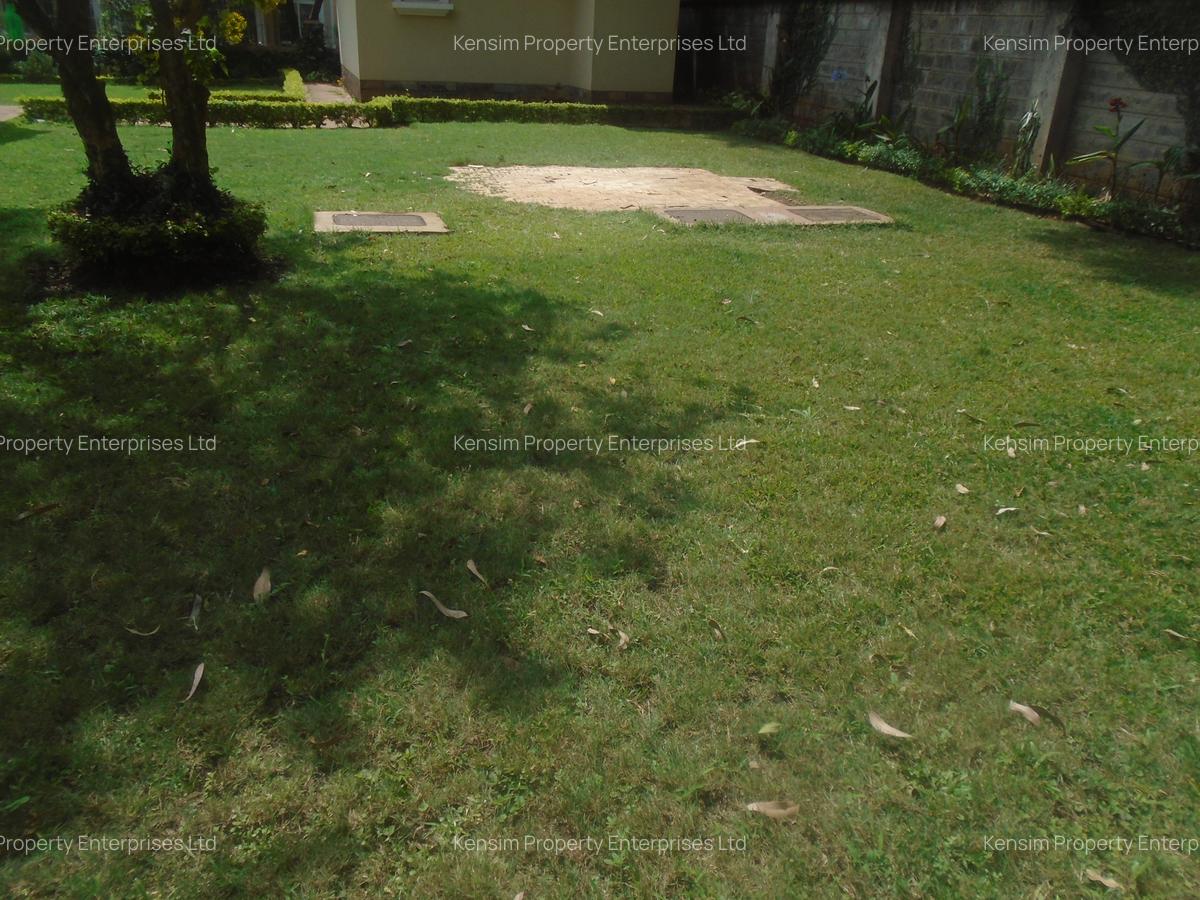 4 Bed Townhouse with En Suite in Kitisuru - 9