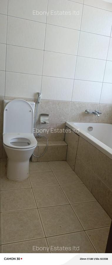 4 Bed Townhouse with En Suite in Lavington - 2