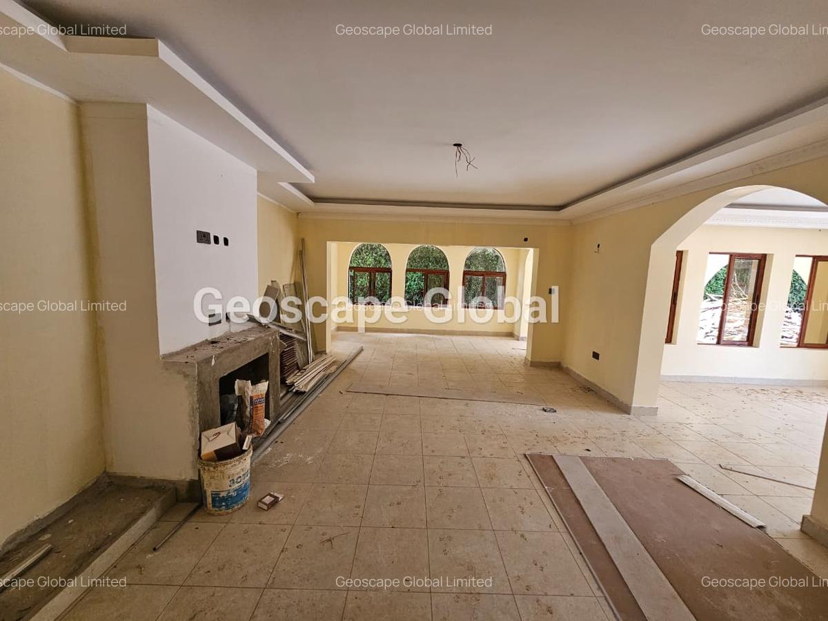4 Bed House with En Suite in Kitisuru - 4