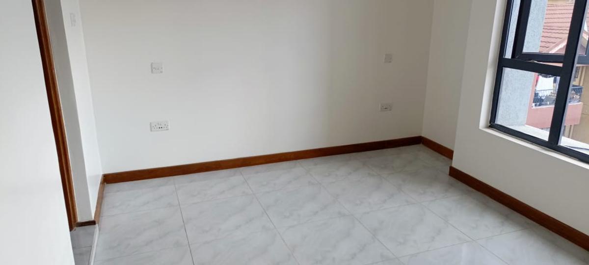 2 Bed Apartment with En Suite at School Groove - 7