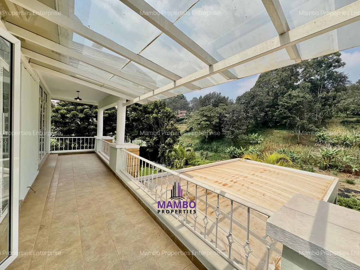 4 Bed Townhouse with En Suite at Westlands - 20