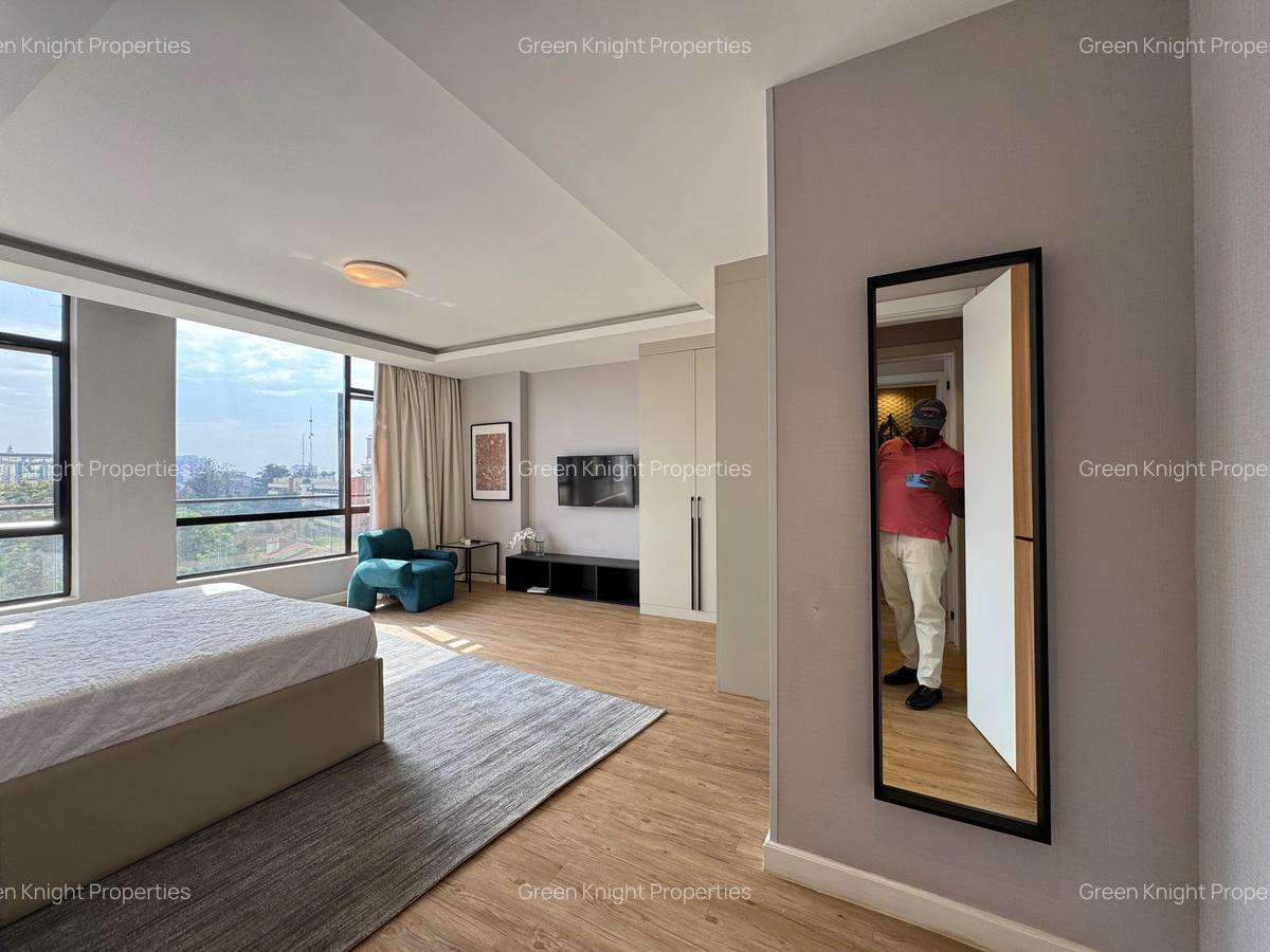 Serviced 2 Bed Apartment with En Suite in Westlands Area - 2