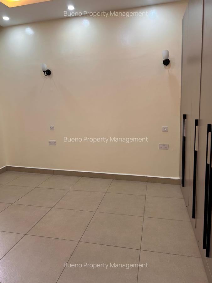 3 Bed Apartment with Borehole in Kilimani - 9