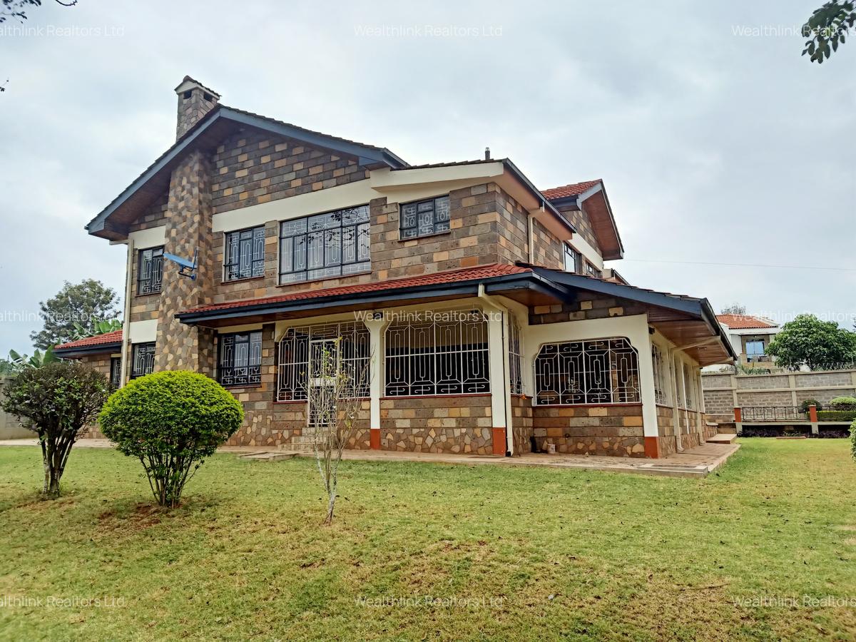 5 Bed House with En Suite at Nyari - 10