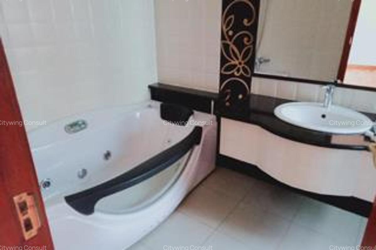 3 Bed Apartment with En Suite at Rhapta Road - 13