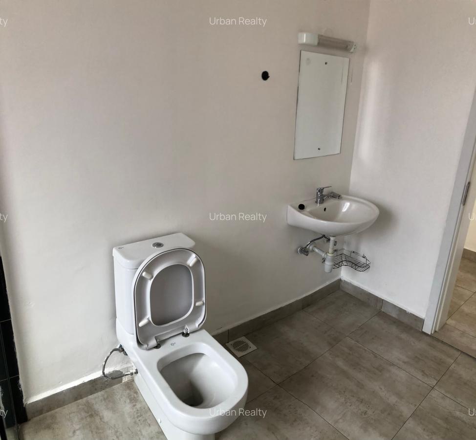 3 Bed Apartment in Ngong Road - 14