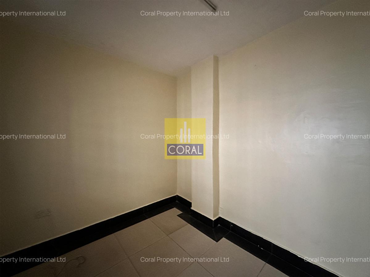 3,200 ft² Office in Nairobi CBD - 6