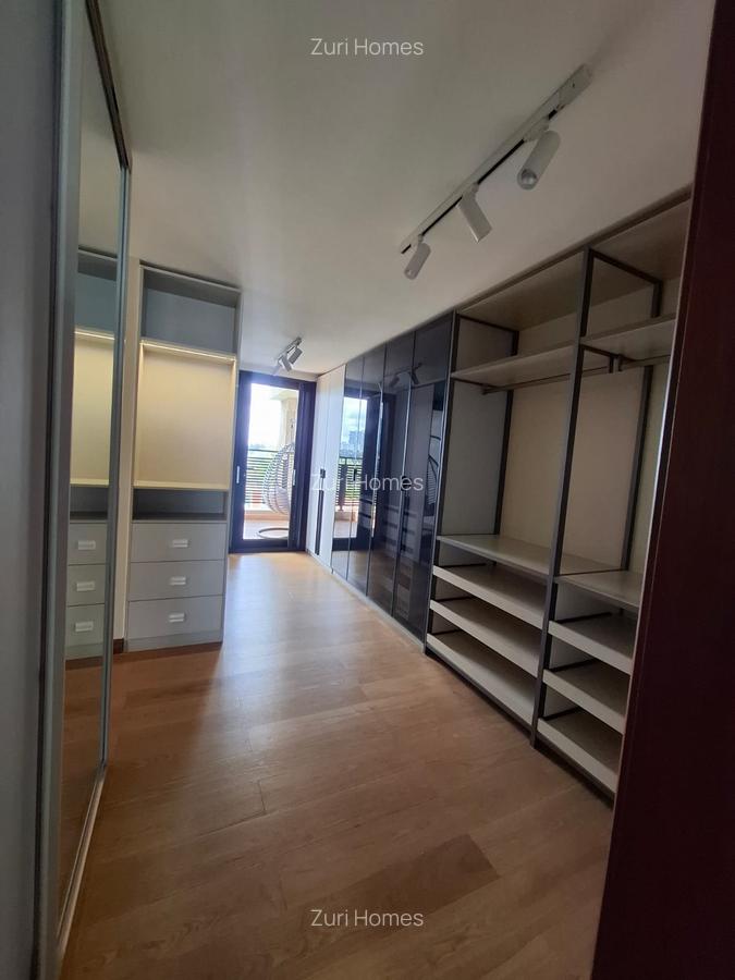 4 Bed Townhouse with En Suite in Lavington - 11