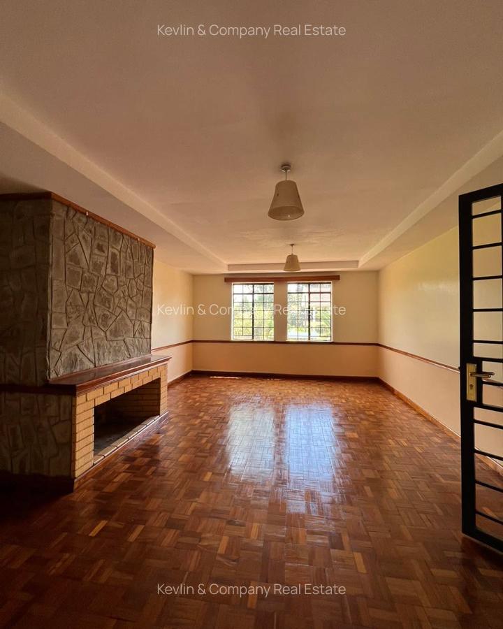 5 Bed Villa with En Suite in Runda - 9