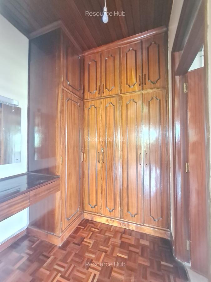 4 Bed House with En Suite at Runda - 13