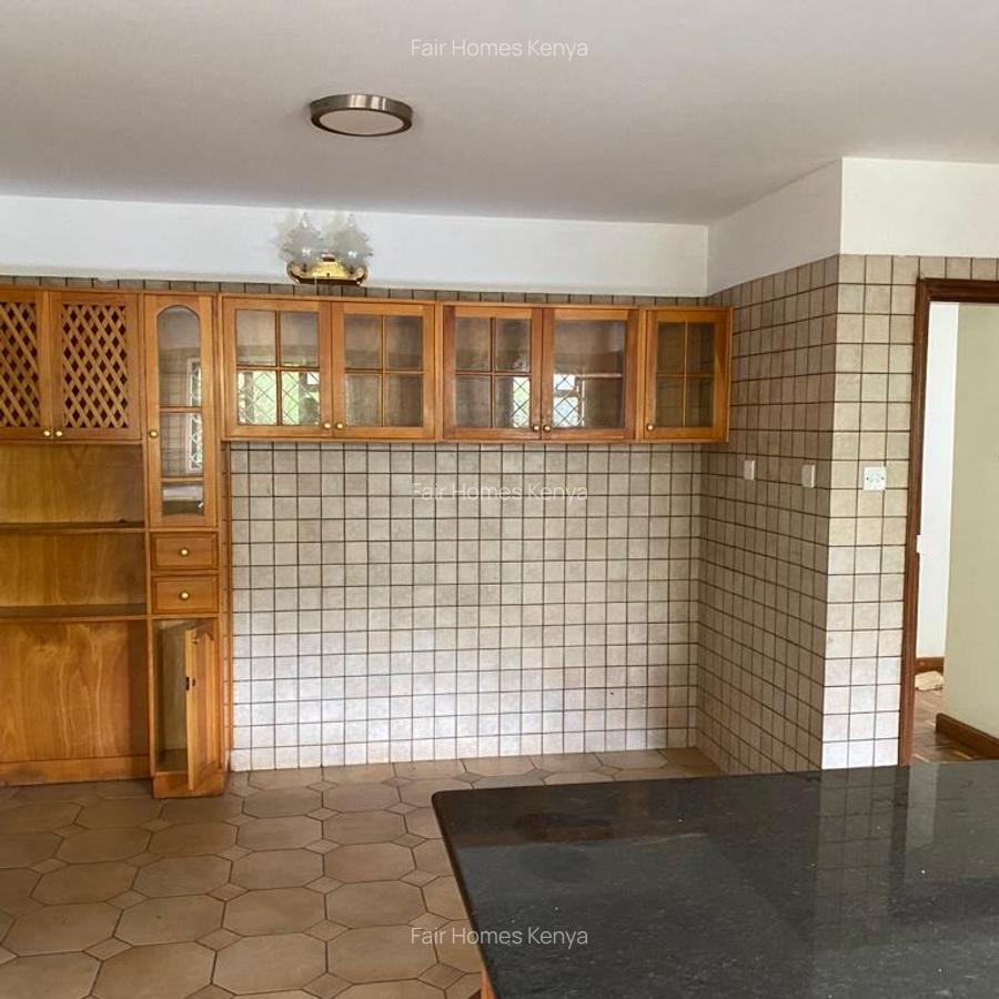 4 Bed Townhouse with En Suite at Gitanga Road - 2