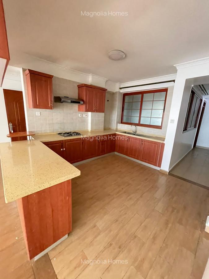 Serviced 3 Bed Apartment with En Suite in Kilimani - 1