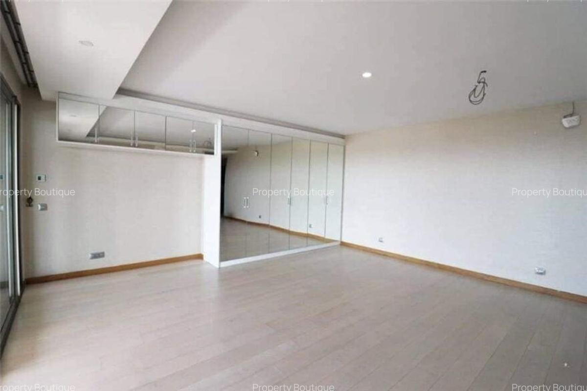 5 Bed Apartment with Swimming Pool in Kileleshwa - 12