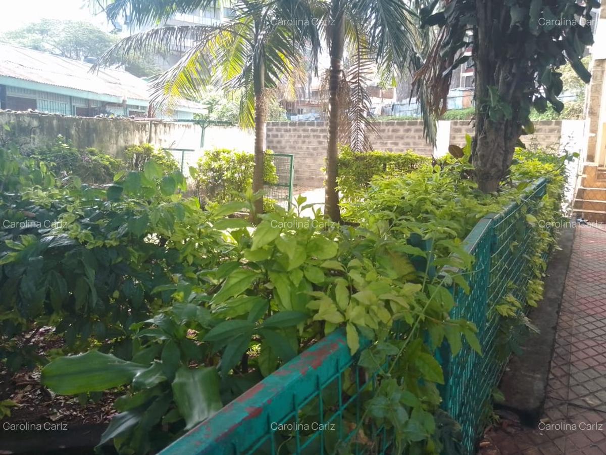 4 Bed Townhouse with En Suite at Parklands - 9