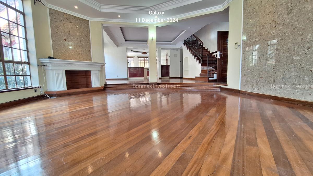 4 Bed Townhouse with En Suite at Lavington Green - 7